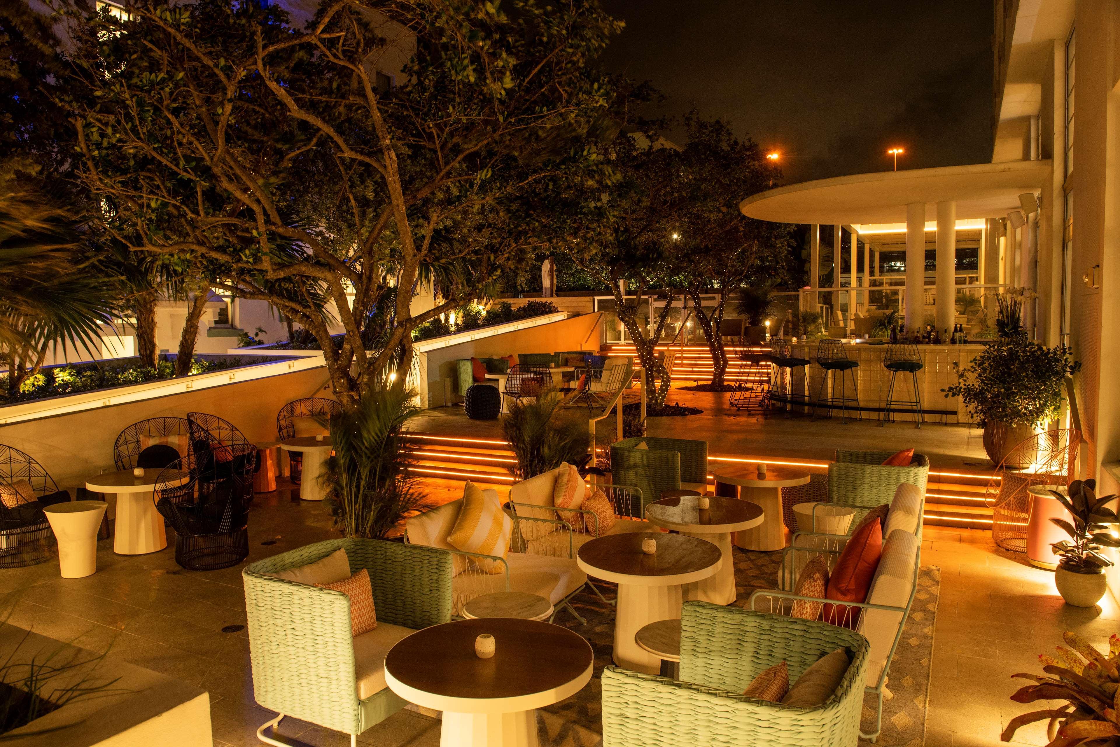 The Gabriel Miami South Beach, Curio Collection By Hilton Маями Бийч Екстериор снимка